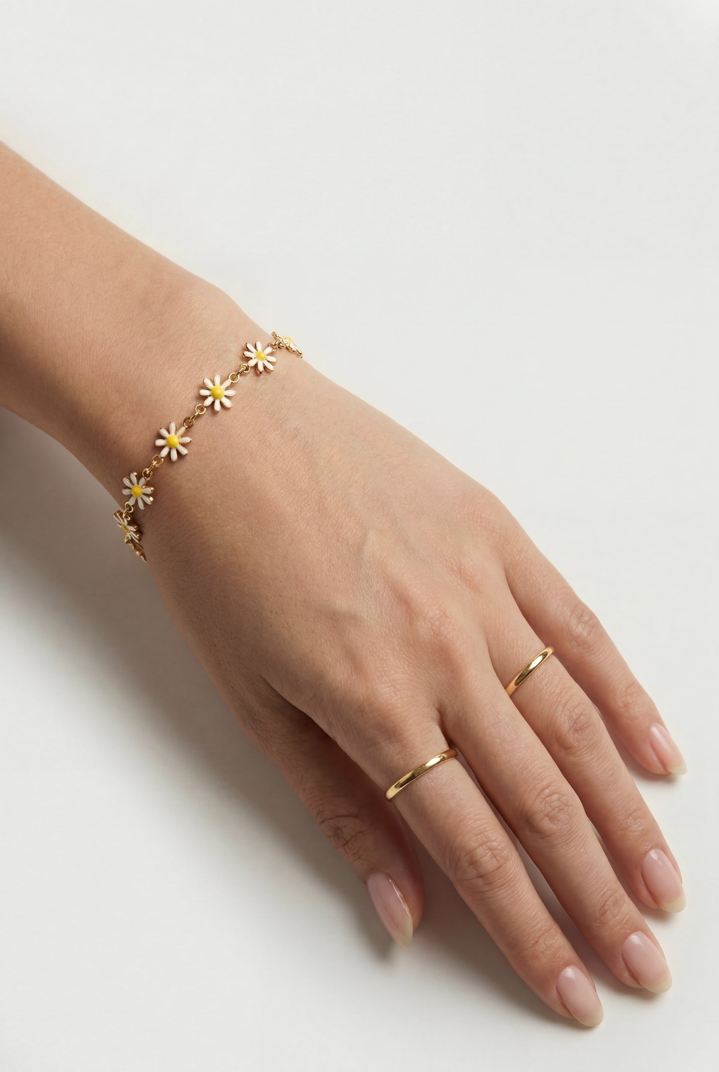 Daisy Chain Bracelet