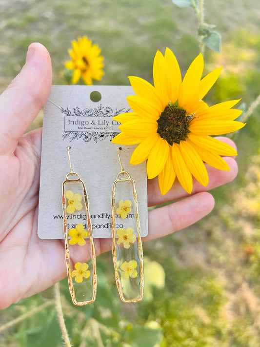 Pressed Flower Earrings, Real Flower, Yellow, Sunflower, Summer, Sun, Sunshine, Small Flower, Tiny Flower, Gold, Gift for Her