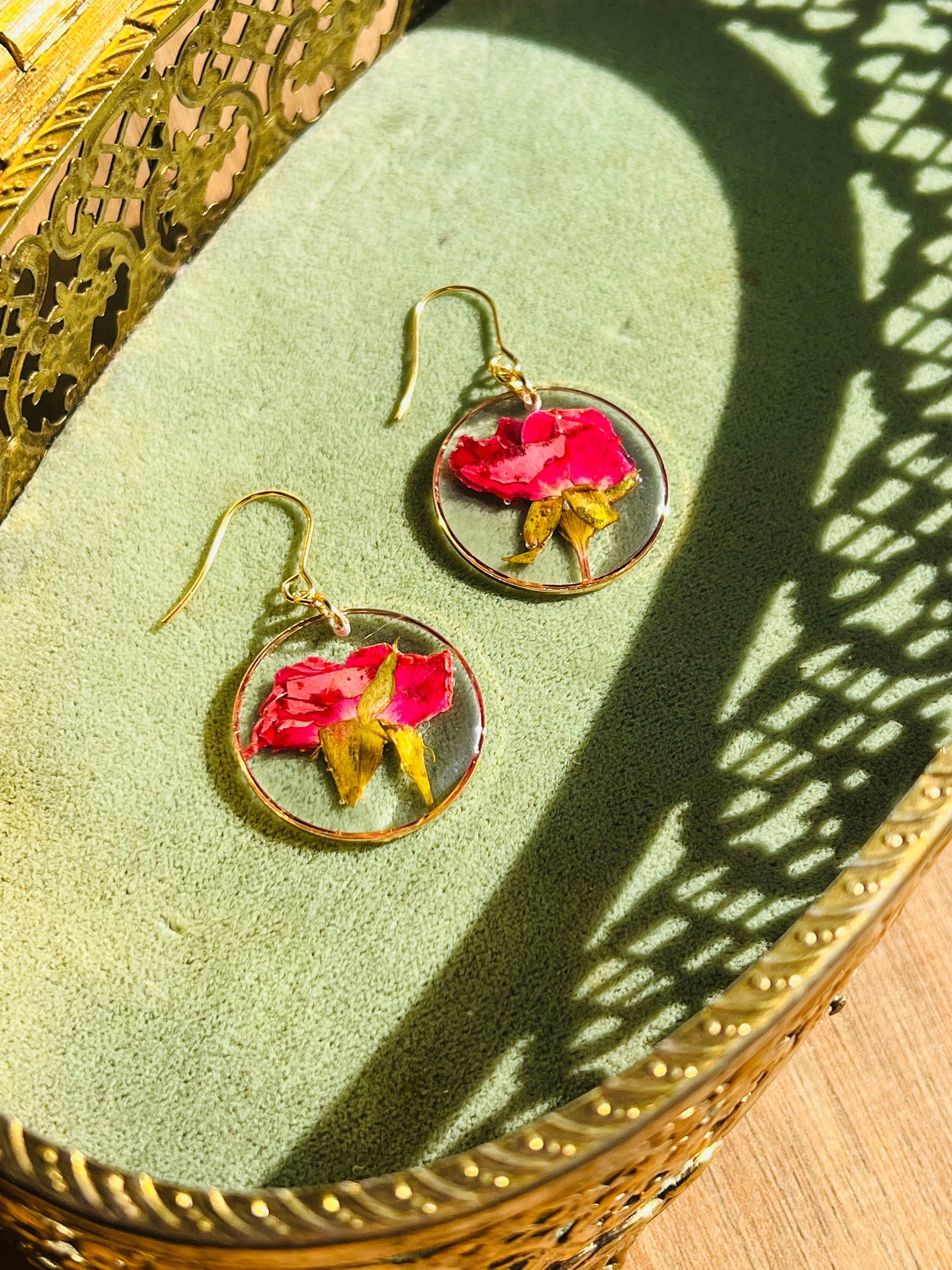 Red Rose Earrings, Real Rose, Pressed Rose, Roses, Red Flower, Valentine's Day, Jewelry, Romantic, Vintage, Gift for Her